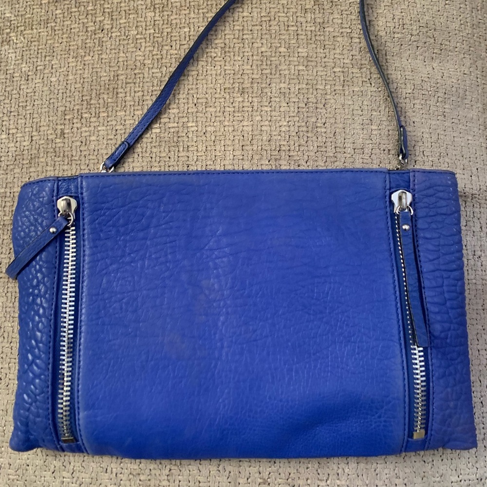 Vince camuto